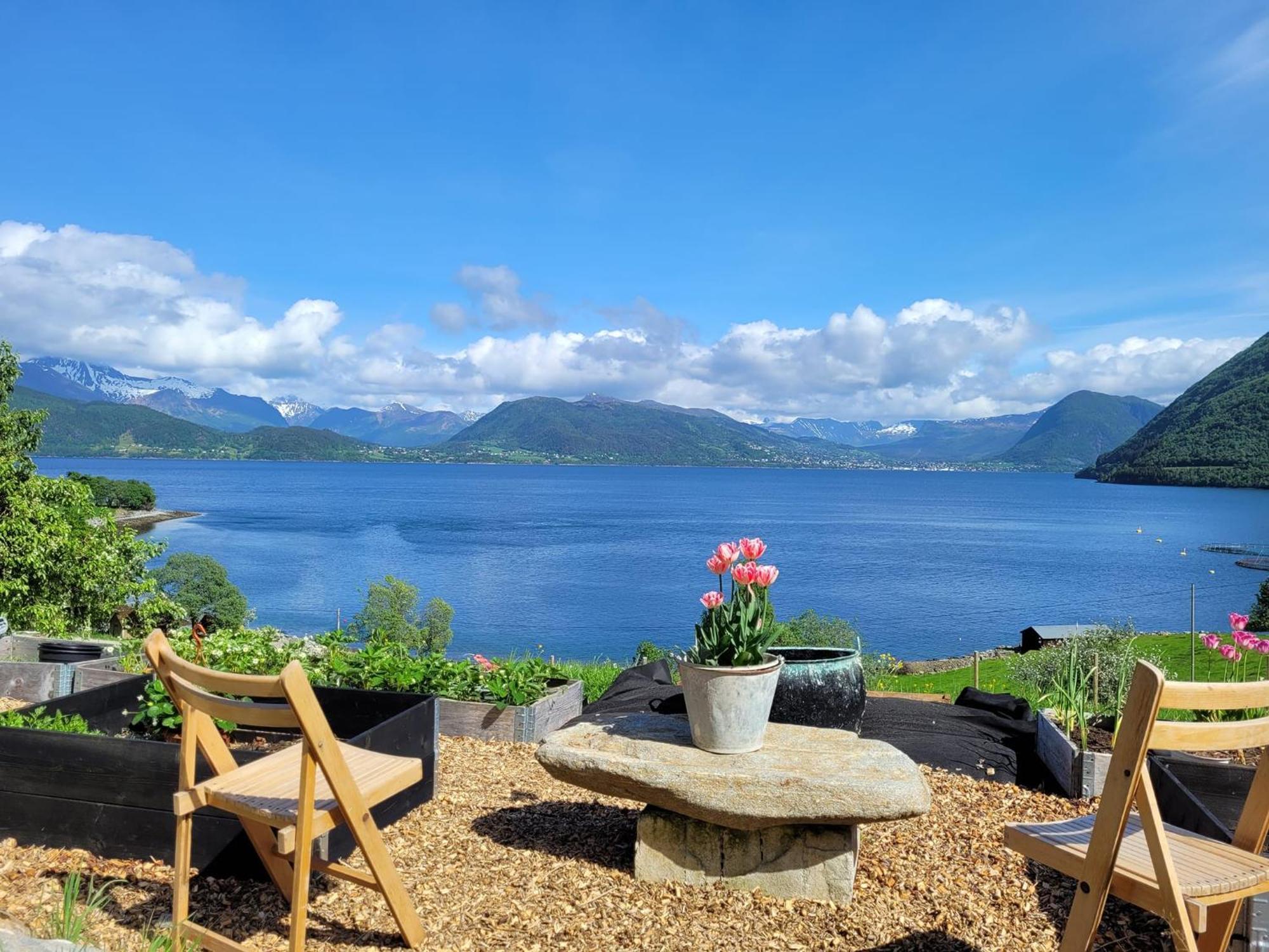 Irenegarden - Fjord view holiday home Lauvstad Exterior foto
